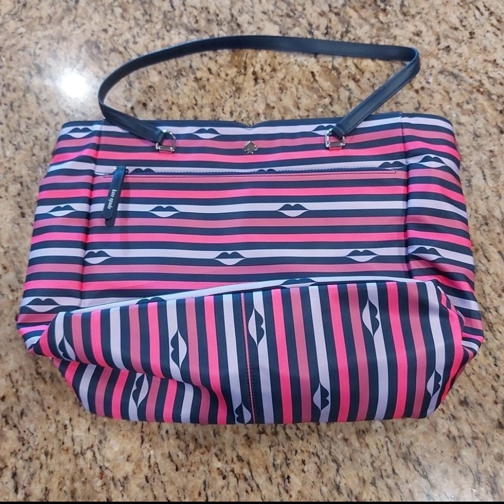 Kate Spade Lips kiss Stylish Striped Women's Bag Tote Purse
